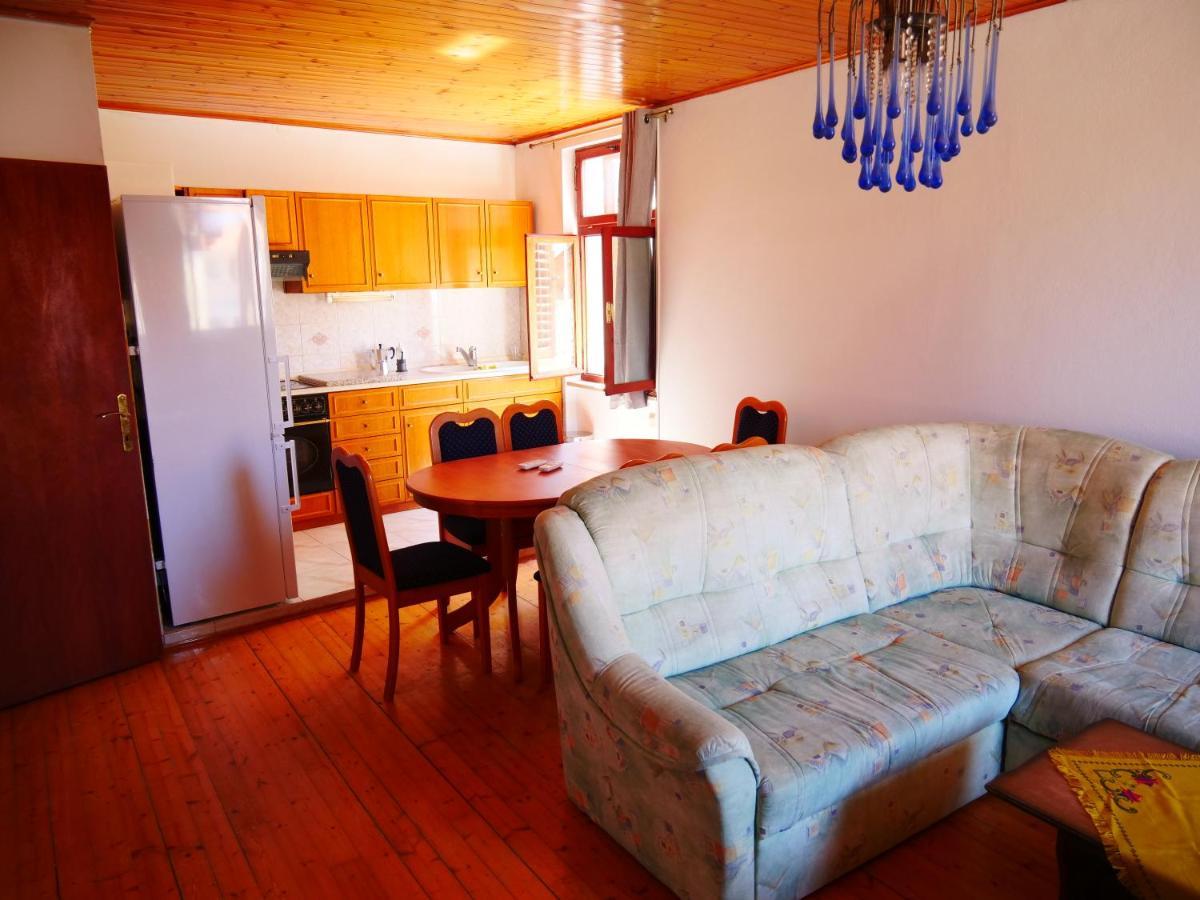 Piranhe Apartment